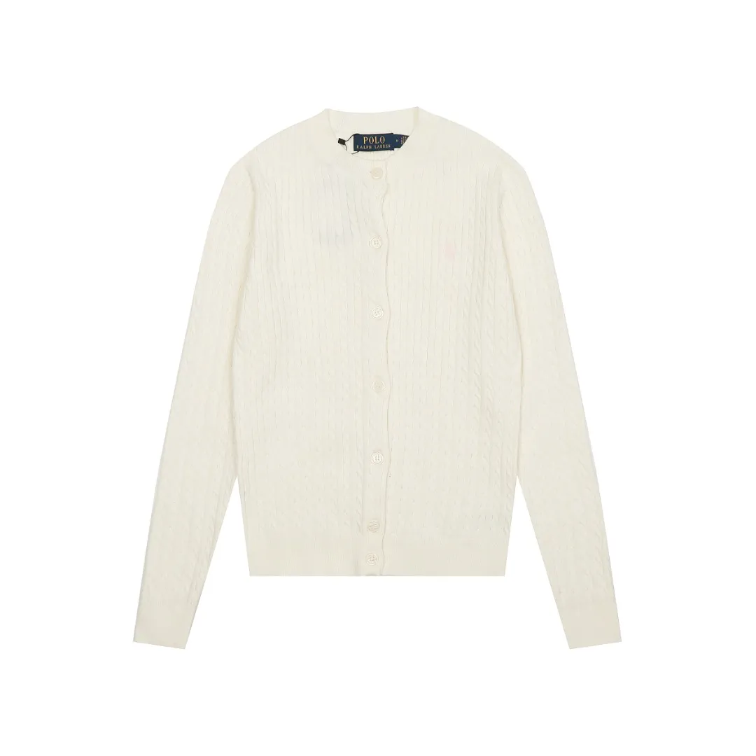 P210 Top quality" Style number: DS005# (not off the shelves all year round) [Ralph Lauren round neck solid color pony embroidery logo knitted cardigan long sleeves] ✅Ralph Lauren Ralph Lauren classic basic versatile twist knitted cardigan long sleeves ✅Main supplier platform live broadcast Wholesale entity Replenish when out of stock Not off the shelf ✅ZP quality 1:1 version Scan the code to enter the GF website Counter quality ✅Detailed quality is the only one in Guangzhou Imported quality cotton yarn, focusing on high-end, cost-effective, good quality, needless to say ✅Zhao Lusi's same style is really amazing, so sweet, so beautiful. This cardigan is really good-looking ✅The upper body is simple and easy to match. A must-have for goddess ootd. Good-looking clothes are never picky. A must-have in the goddess' wardrobe. Size: S-XL Color: Black, almond, gray, navy blue, pink, white, light blue, taro purple, rose red, white label, big red and blue label